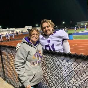 Meet your Posher, Cameron